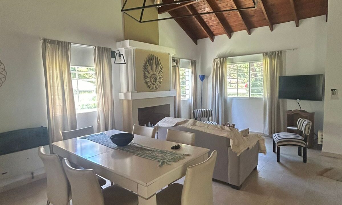 WhatsApp Image 2025-12-13 at 6.21.00 PM