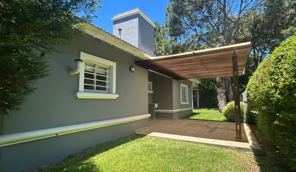 WhatsApp Image 2025-12-13 at 6.21.02 PM