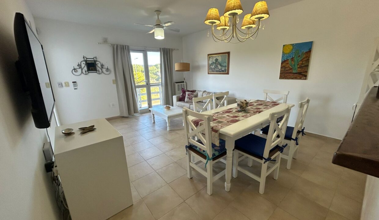 db1f80c4-d809-49bf-a8f3-5c7b64294ac1